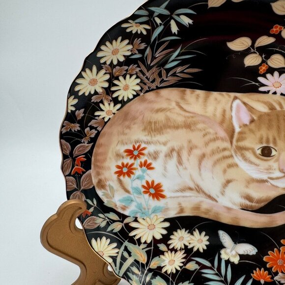 Vintage Takahashi Miniature Cat Plates By CATHY Hand painted 1984 - Picture 3 of 9